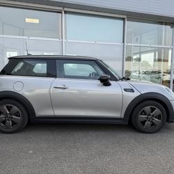 Mini Mini Cooper Edition Camden 136 ch BVA7 Vitr&eacute;