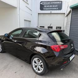 Alfa Romeo Giulietta 1.6 JTDM 105ch " PREMIERE MAIN Soulg&eacute;-sur-Ouette