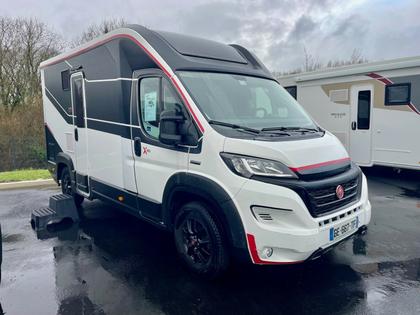 Profile Challenger Autres Challenger  - 2.2 140CH - 59 900 €