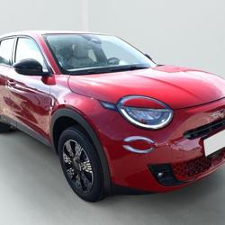 Fiat 600 T-Gen 3 1.2 Hybrid 110ch eDCT6 Icone occasion - H&eacute;nin-Beaumont - photo 2/10