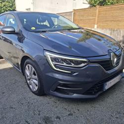 Renault Megane 4 Business Blue dCi 115 EDC Montaigu-Vend&eacute;e