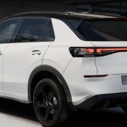 Volkswagen T-Roc R-Line LED+ PHiver 5AnsGar 20P occasion - H&eacute;nin-Beaumont - photo 3/5