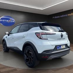 Renault Captur esprit Alpine full hybrid E-Tech 160-26 avec PEINTURE Bi-ton Pabu