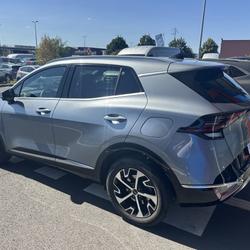 Kia Sportage 1.6 T-GDI 230 HEV AUTO DESIGN (MY2022B)  sans plomb 95 5 portes  (avril 2022) (co2 126) Le Mans
