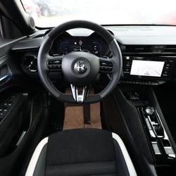 Alfa Romeo Junior 1.2 Ibrida 145 ch e-DCT6 Sport Speciale occasion - H&eacute;nin-Beaumont - photo 3/5