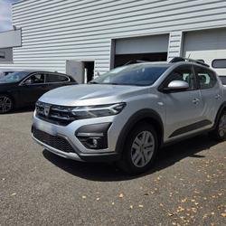 Dacia Sandero Stepway Essential TCe 90 Vitr&eacute;
