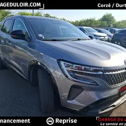 Renault Austral TECHNO E-TECH HYBRIDE 200 Corz&eacute;