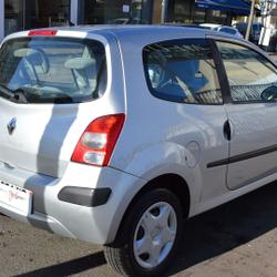 Renault Twingo 2 1.2 16V 75CH DYNAMIQUE QUICKSHIFT Saint-Maur-des-Foss&eacute;s