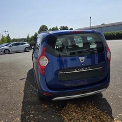 Dacia Lodgy Stepway Blue dCi 115 E6U Vitr&eacute;