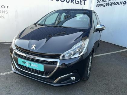 Peugeot 208 - 1.2 PureTech 110 S&S Allure - 8 390 €