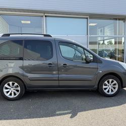 Peugeot Partner Tepee 1.6 BlueHDi 120 S&S Outdoor Vitr&eacute;