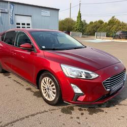 Ford Focus 5P - 1.0 EcoBoost 125 ch S&S Titanium Bonchamp-l&egrave;s-Laval