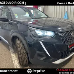 Peugeot 2008 BLUEHDI 130 S&S EAT8 ALLURE Corz&eacute;