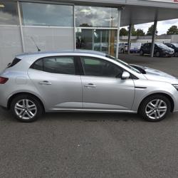 Renault Megane 4 Business TCe 115 FAP Vitr&eacute;