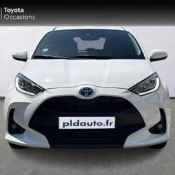 Toyota Yaris 116h Design 5p MY22 Salon-de-Provence