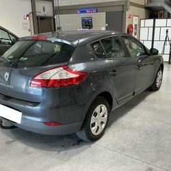 Renault Megane 3 Expression 1.6 Ch&acirc;tillon-en-Vendelais