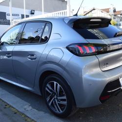 Peugeot 208 1.2 PURETECH 100CH S&S ALLURE BUSINESS 118G Saint-Maur-des-Foss&eacute;s