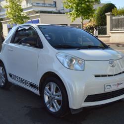 Toyota IQ 68 VVT-I IQ Saint-Maur-des-Foss&eacute;s