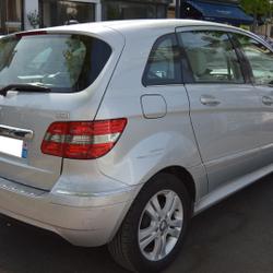 Mercedes Classe B 180 CDI DESIGN CVT Saint-Maur-des-Foss&eacute;s