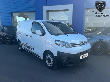 Citroen Jumpy - Taille XS BlueHDi 115 S&S BVM6 Business (AMB0)  4 portes  (nov. 2016) (co2 133) - 12 950 €