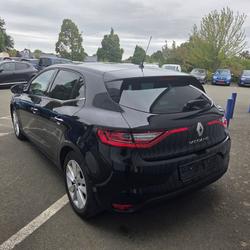 Renault Megane 4 SL Limited Energy TCe 140 EDC Ch&acirc;teau-Gontier-sur-Mayenne