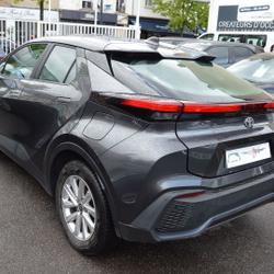 Toyota C-HR 1.8 HYBRIDE 140CH DYNAMIC BUSINESS NG23 Saint-Maur-des-Foss&eacute;s