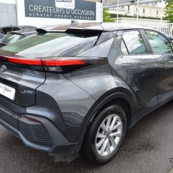 Toyota C-HR 1.8 HYBRIDE 140CH DYNAMIC BUSINESS NG23 Saint-Maur-des-Foss&eacute;s