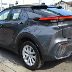 Toyota C-HR 1.8 HYBRIDE 140CH DYNAMIC BUSINESS NG23 occasion - Saint-Maur-des-Foss&eacute;s - photo 2/26
