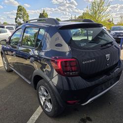 Dacia Sandero Stepway TCe 90 occasion - Ch&acirc;teau-Gontier-sur-Mayenne - photo 3/19