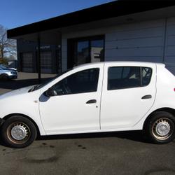 Dacia Sandero 1.2 16V 75CH Chevaign&eacute;