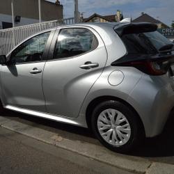 Toyota Yaris 116H DYNAMIC BUSINESS 5P + PROGRAMME BEYOND ZERO ACADEMY MY21 Saint-Maur-des-Foss&eacute;s
