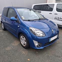 Renault Twingo 2 Dynamique 1.5 dCi 85 Eco2 diesel 3 portes (janv. 2010) (co2 104) occasion - Montaigu-Vend&eacute;e - photo 2/15