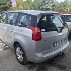 Peugeot 5008 1.6 BlueHDi 120 S&S EAT6 Business occasion - Limoux - photo 2/5