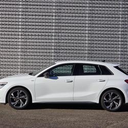 Audi A3 Sportback A3 Sportback 30 TDI 116 S tronic 7 S Line Saint-Avit