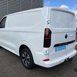 Volkswagen Transporter VAN L1H1 2.0 TDI 150 BVA8 BUSINESS occasion - Saint-Pierre-du-Mont - photo 2/41