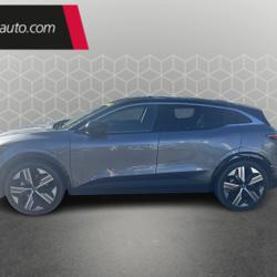 Renault Megane 4 E-Tech 220 ch autonomie confort GSR2 Iconic Biarritz