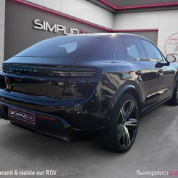 Porsche Macan MACAN TURBO Saint-Martin-de-Fontenay