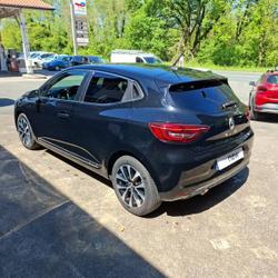 Renault Clio 5 Blue dCi 115 Intens Bayonne