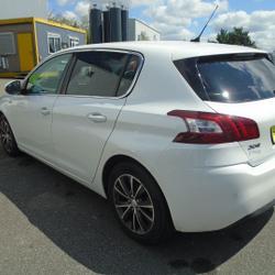 Peugeot 308 II Phase 1 1.2 PURETECH 110CH STYLE S&S 5P Quimper