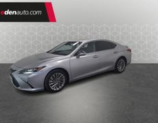 Lexus ES - 300h Executive - 53 490 €