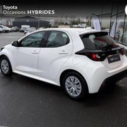 Toyota Yaris 116h Dynamic 5p MY22 Redon