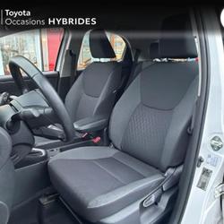 Toyota Yaris 116h Dynamic 5p MY22 Redon
