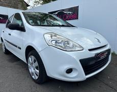 Renault Clio 3 Quévert