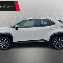 Toyota Yaris Cross Hybride 116h AWD-i Design occasion - Saint-Laurent-des-Vignes - photo 2/48