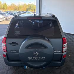 Suzuki Grand Vitara 1.9 DDiS occasion - Mouilleron-le-Captif - photo 3/14
