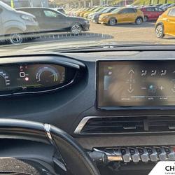 Peugeot 3008 3008 Hybrid 225 e-EAT8 GT Pack Chaumont