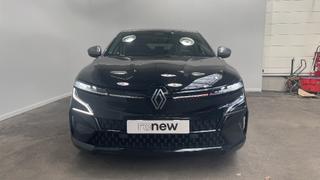 Renault Megane E-Tech  - photo 2