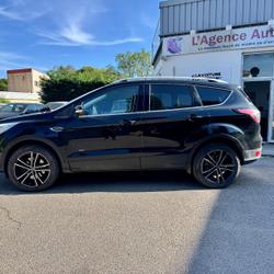 Ford Kuga Kuga 2.0 TDCi 180 S&S 4x4 Powershift Titanium Venelles