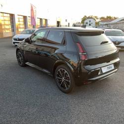 Renault R5 E-Tech Electrique 150 ch autonomie confort Iconic cinq Biarritz