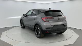 Renault Captur  - photo 1